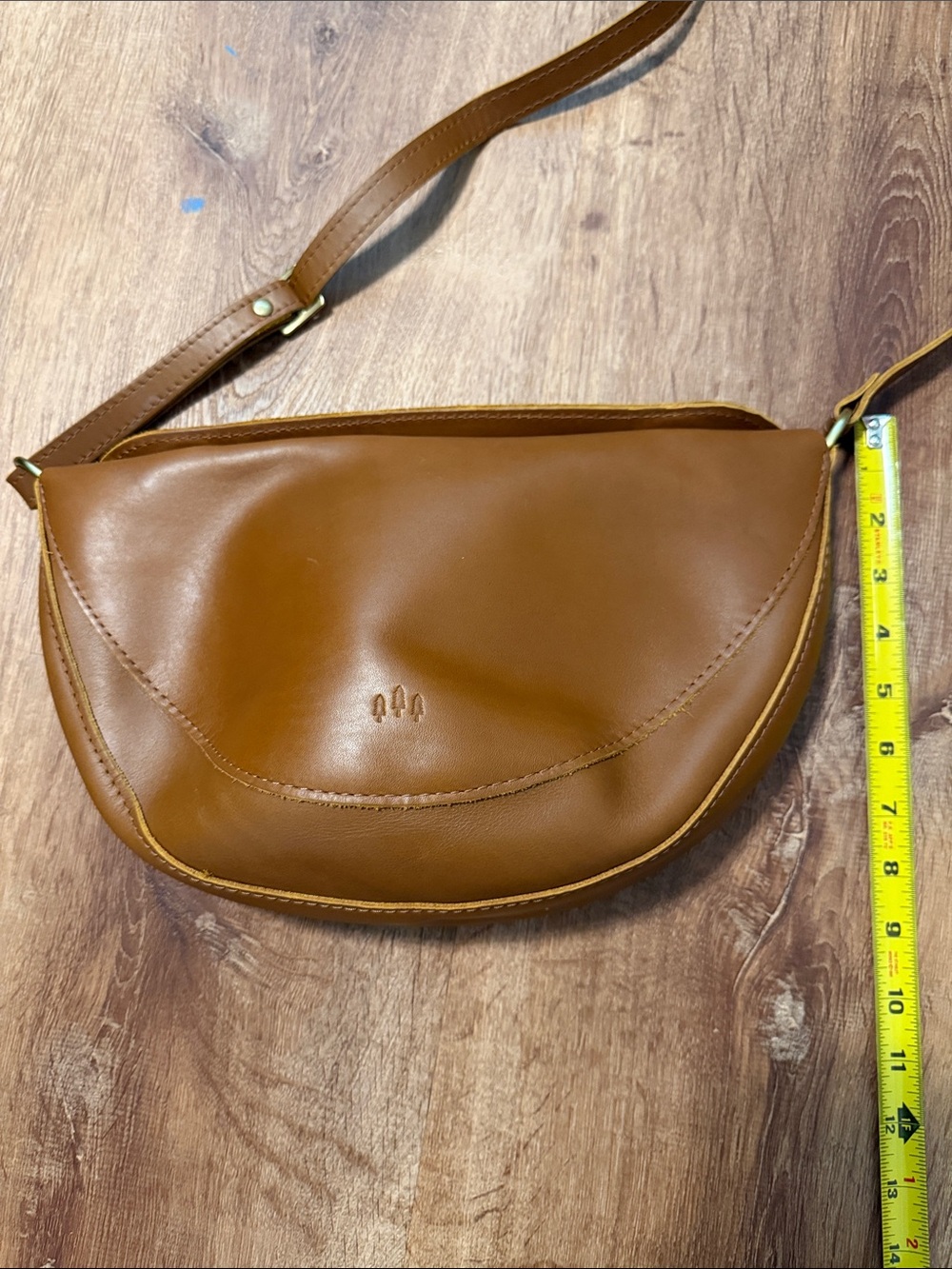 Portland Leather Koala Crossbody Medium Honey - Picture 11 of 12